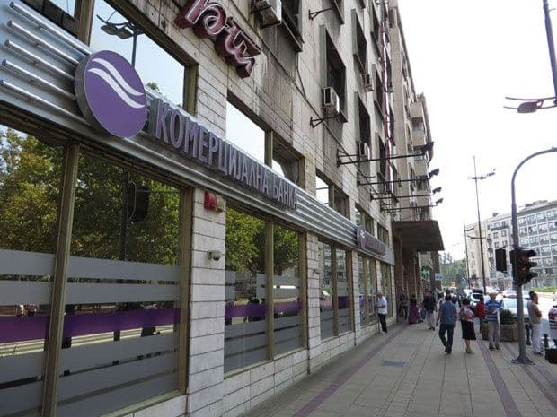 Direktor Komercijalne banke pao zbog mita od gotovo 500.000 eura! Direktor Komercijalne banke pao zbog mita od gotovo 500.000 eura!