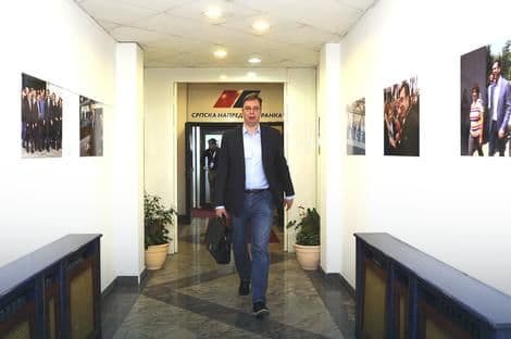 "Politiko": Pet pouka izbora u Srbiji "Politiko": Pet pouka izbora u Srbiji