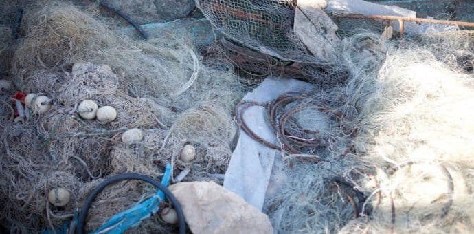 Zaplijenjeno 400 kilograma ribe, plovilo, 120 mreža... Zaplijenjeno 400 kilograma ribe, plovilo, 120 mreža...