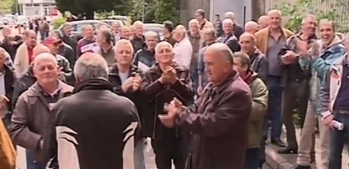 Radnici KAP-a sjutra ispred zgrade predsjednika Radnici KAP-a sjutra ispred zgrade predsjednika