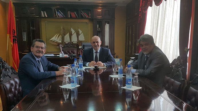 Dogovoreno intenziviranje saradnje opština Ulcinj i Bar Dogovoreno intenziviranje saradnje opština Ulcinj i Bar