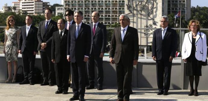 I Britanci tope led poslije 60 godina: Hamond na Kubi I Britanci tope led poslije 60 godina: Hamond na Kubi