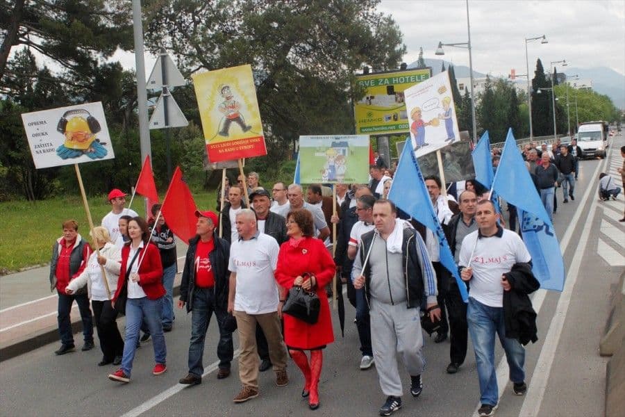 Prvomajska šetnja: Brojni problemi tište radničku klasu Prvomajska šetnja: Brojni problemi tište radničku klasu