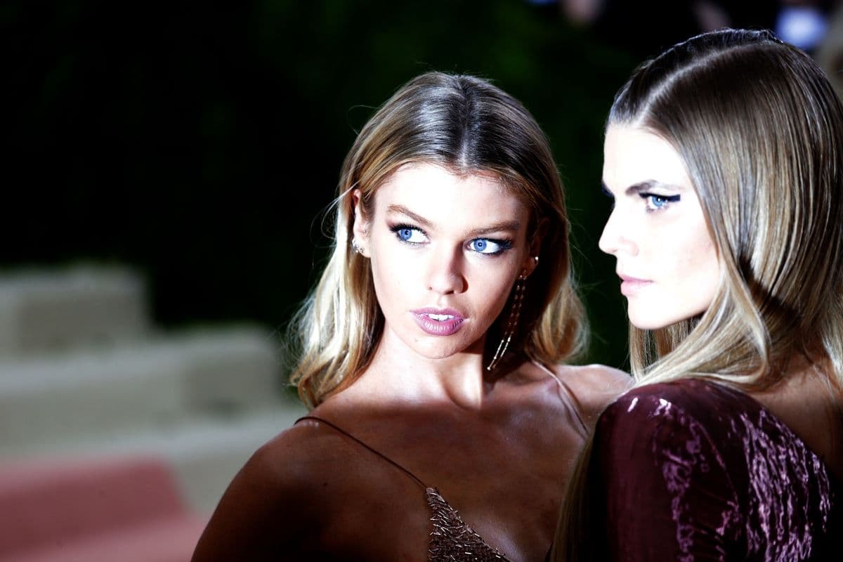 Met Gala: Najljepše dame blještavog svjetla Njujorka (FOTO) Met Gala: Najljepše dame blještavog svjetla Njujorka (FOTO)