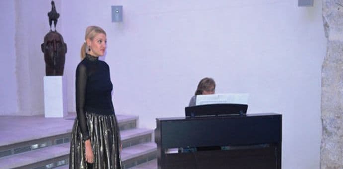 Koncert Milice Lalošević u Crkvi Svetog Duha Koncert Milice Lalošević u Crkvi Svetog Duha