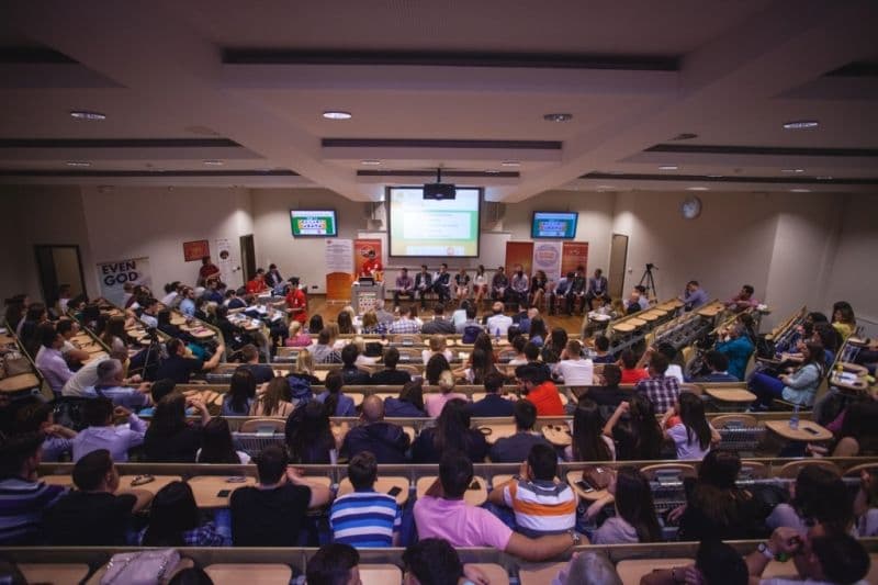 Berza preduzetničkih ideja na UDG, prilika za mlade preduzetnike Berza preduzetničkih ideja na UDG, prilika za mlade preduzetnike