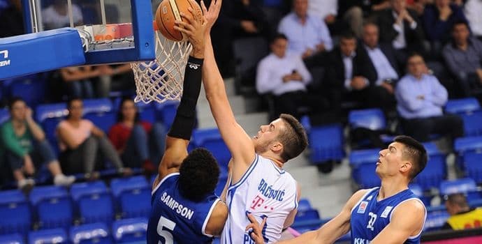 Majstorica ili titula? Majstorica ili titula?