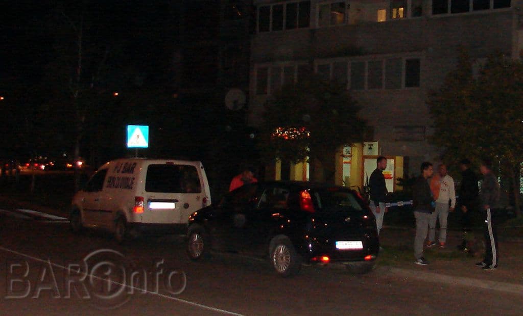 Uhapšeno deset aktera masovne tuče u Ulici Jovana Tomaševića Uhapšeno deset aktera masovne tuče u Ulici Jovana Tomaševića