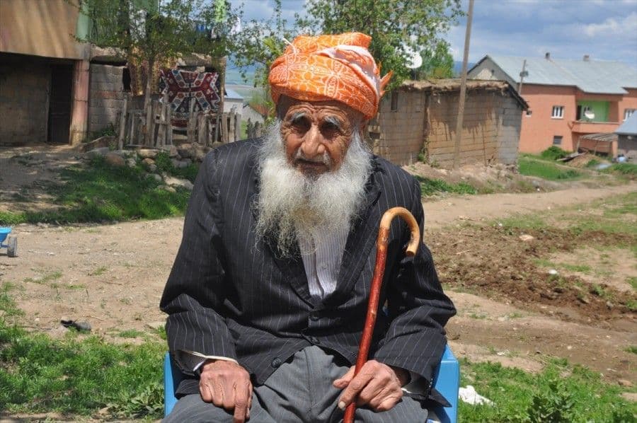 Ima 111 godina, a 107 unučadi Ima 111 godina, a 107 unučadi