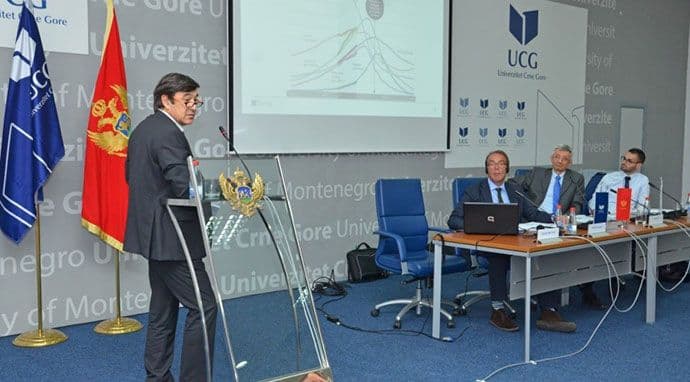 Vojvodić: Povezivanje Univerziteta sa privredom i društvom je obaveza Vojvodić: Povezivanje Univerziteta sa privredom i društvom je obaveza