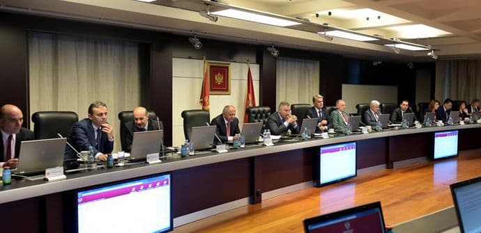 Ruski državljani u Crnoj Gori mogu boraviti 90 dana bez vize Ruski državljani u Crnoj Gori mogu boraviti 90 dana bez vize