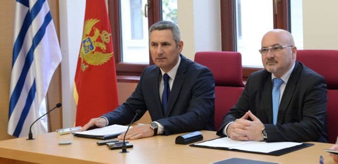 Trg Republike od ponedjeljka i zvanično Trg nezavisnosti Trg Republike od ponedjeljka i zvanično Trg nezavisnosti