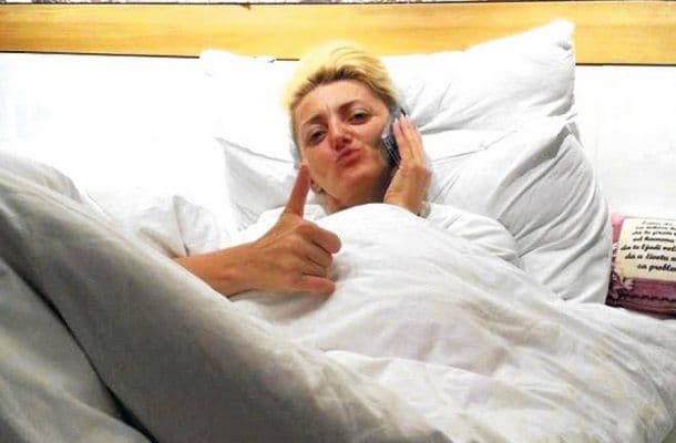 Pjevačica se oglasila poslije saznanja da joj se ponovo vratio rak! Pjevačica se oglasila poslije saznanja da joj se ponovo vratio rak!