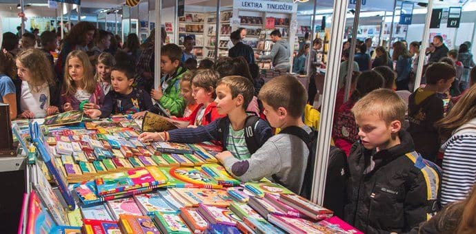 Međunarodni podgorički sajam knjiga otvoren i sjutra Međunarodni podgorički sajam knjiga otvoren i sjutra