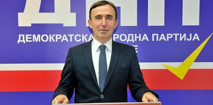 Lakušić: Režim izgubio svaki osjećaj za socijalni položaj zaposlenih Lakušić: Režim izgubio svaki osjećaj za socijalni položaj zaposlenih