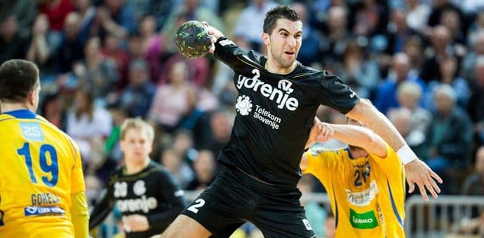 Miloš Božović potpisao za Tatabanju Miloš Božović potpisao za Tatabanju