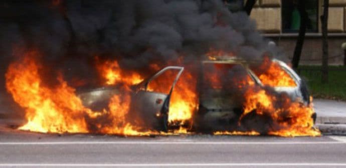 Bombom na “BMW X5” javnog izvršitelja Bombom na “BMW X5” javnog izvršitelja