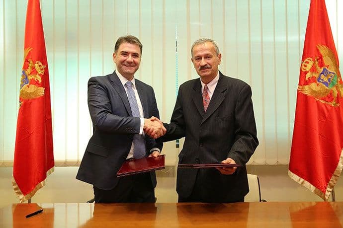 Potpisani ugovori o kreditu sa firmama "Bjelasica Rada” i “CGI Power Serv” Potpisani ugovori o kreditu sa firmama "Bjelasica Rada” i “CGI Power Serv”