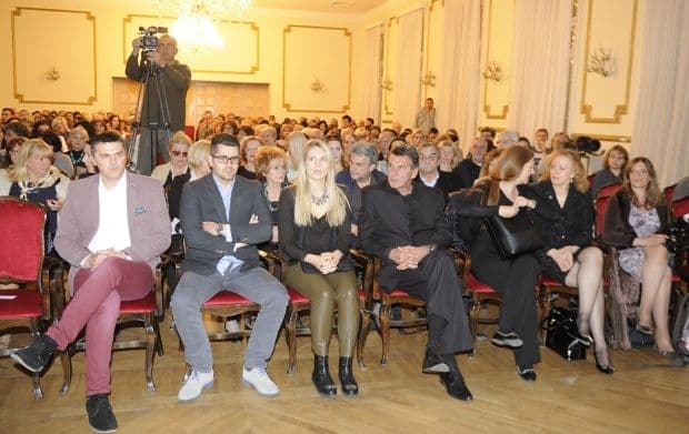 Pjesma i suze u sjećanje na Madžgalja Pjesma i suze u sjećanje na Madžgalja