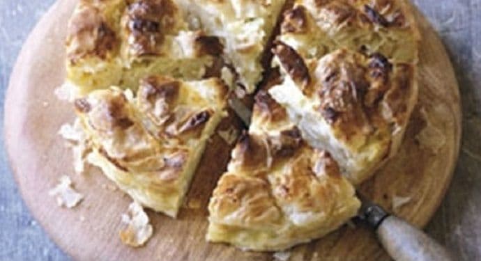 Burek sa tikvicama, paprikom i sirom Burek sa tikvicama, paprikom i sirom