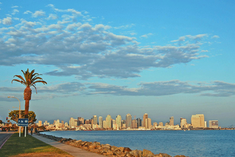 Tajno kupovali zemlju u Kaliforniji, planirali da izgrade utopijski grad Tajno kupovali zemlju u Kaliforniji, planirali da izgrade utopijski grad