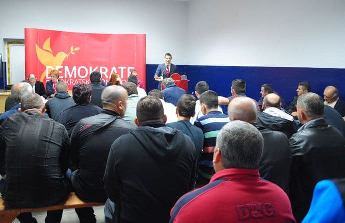 Demokrate formirale Mjesne odbore prigradskih naselja Demokrate formirale Mjesne odbore prigradskih naselja