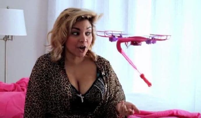 Dildo Drone: Seks igračka za lijene djevojke Dildo Drone: Seks igračka za lijene djevojke