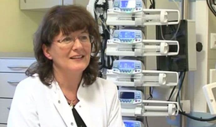 Basara: Ne treba čuvati matične ćelije iz pupčane vrpce Basara: Ne treba čuvati matične ćelije iz pupčane vrpce