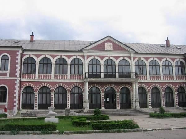 Zavičajni muzej - Nikšić Zavičajni muzej - Nikšić