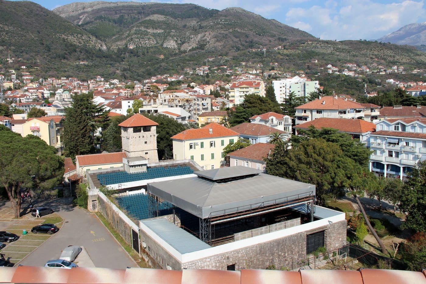 Muzejska zbirka i galerija Ljetnjikovac "Buća - Luković" - Tivat Muzejska zbirka i galerija Ljetnjikovac "Buća - Luković" - Tivat