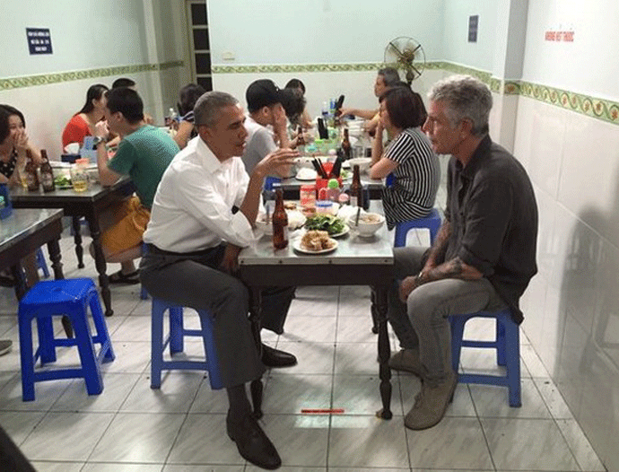 Oduševio vlasnike: Obama večerao u Vijetnamu za šest dolara Oduševio vlasnike: Obama večerao u Vijetnamu za šest dolara