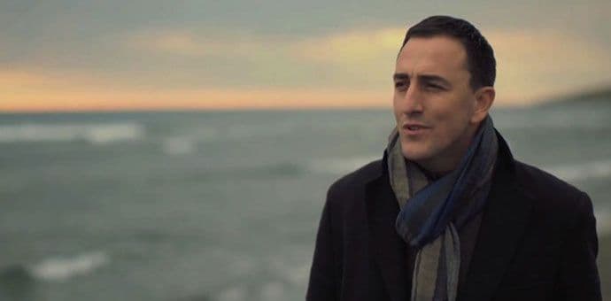 Zaposleni i gosti jednog beogradskog hotela oduševljeni učestvovanjem u spotu našeg popularnog pjevača! Zaposleni i gosti jednog beogradskog hotela oduševljeni učestvovanjem u spotu našeg popularnog pjevača!