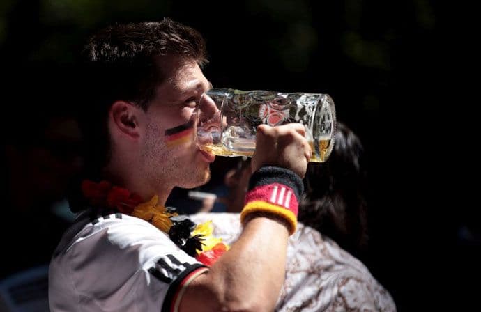 Grad Lans zabranjuje alkohol tokom utakmica Evropskog prvenstva Grad Lans zabranjuje alkohol tokom utakmica Evropskog prvenstva