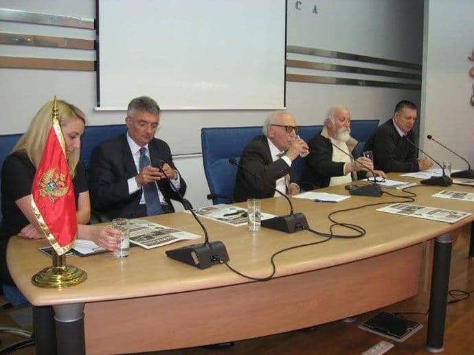 Promovisan specijalni-tematski broj časopisa Komun@ Promovisan specijalni-tematski broj časopisa Komun@