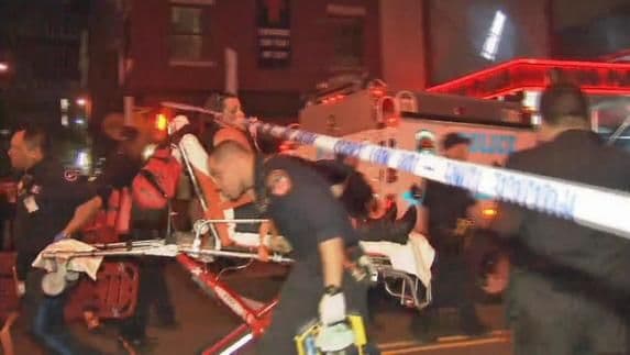 Njujork: Jedna osoba ubijena na koncertu, troje ranjeno Njujork: Jedna osoba ubijena na koncertu, troje ranjeno