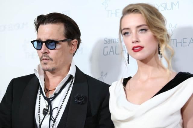 Razvode se Džoni Dep i Amber Herd Razvode se Džoni Dep i Amber Herd