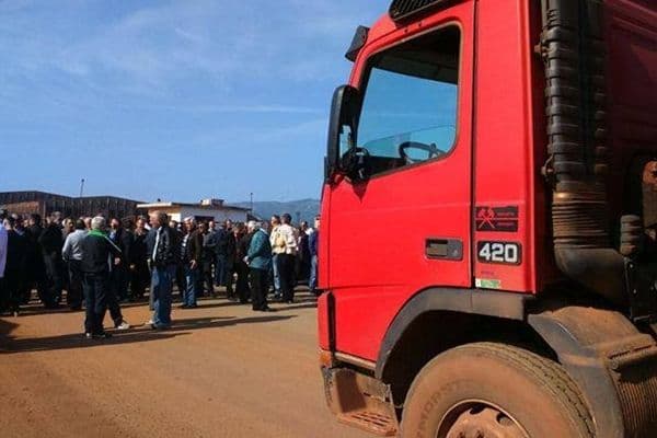 Bivši radnici Boksita blokirali rampu Bivši radnici Boksita blokirali rampu