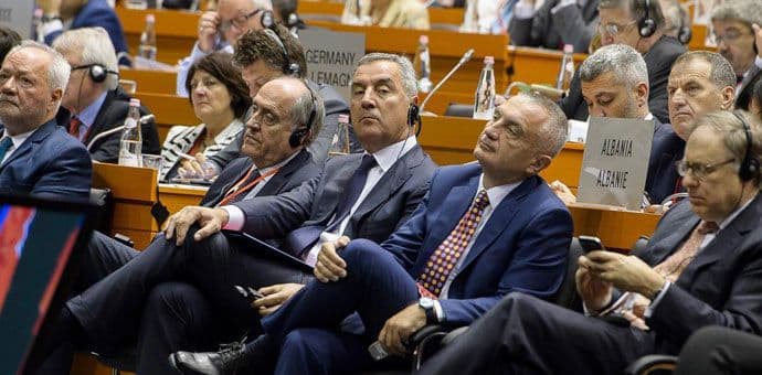 Đukanović se sastao sa predsjednikom albanskog parlamenta Ilirom Metom Đukanović se sastao sa predsjednikom albanskog parlamenta Ilirom Metom