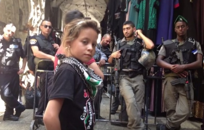 Video: ''Moje ime je Džena, imam 10 godina i izvještavam iz ratne zone'' Video: ''Moje ime je Džena, imam 10 godina i izvještavam iz ratne zone''