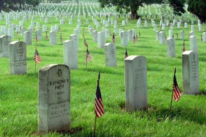 POŠAST KOJA KOSI AMERIKANCE: Stopa smrtnosti u SAD je najveća u posljednjih deset godina POŠAST KOJA KOSI AMERIKANCE: Stopa smrtnosti u SAD je najveća u posljednjih deset godina