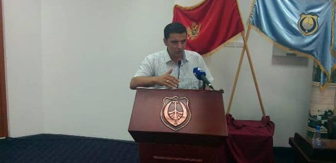 Siniša Kusovac potpredsjednik Opštine Tivat Siniša Kusovac potpredsjednik Opštine Tivat