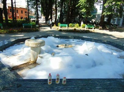 Vandali ,,ukrali“ ulicu, šteta 30.000 eura Vandali ,,ukrali“ ulicu, šteta 30.000 eura