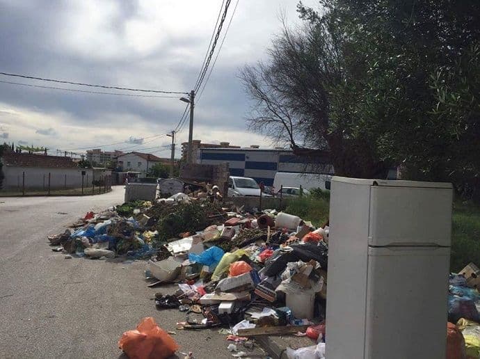 Bar: Smeće u gradu u pripremi turističke sezone Bar: Smeće u gradu u pripremi turističke sezone