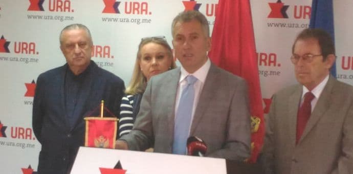 Rakčević: Vlast hoće da građani Buljaricu gledaju samo sa magistrale Rakčević: Vlast hoće da građani Buljaricu gledaju samo sa magistrale