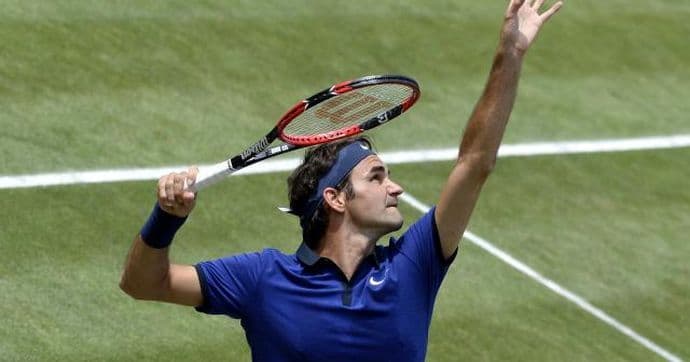 Federer u polufinalu Štutgarta Federer u polufinalu Štutgarta