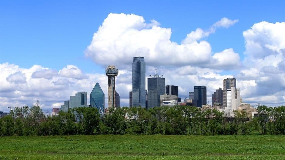 Policija otvorila vatru na aerodromu u Dalasu Policija otvorila vatru na aerodromu u Dalasu