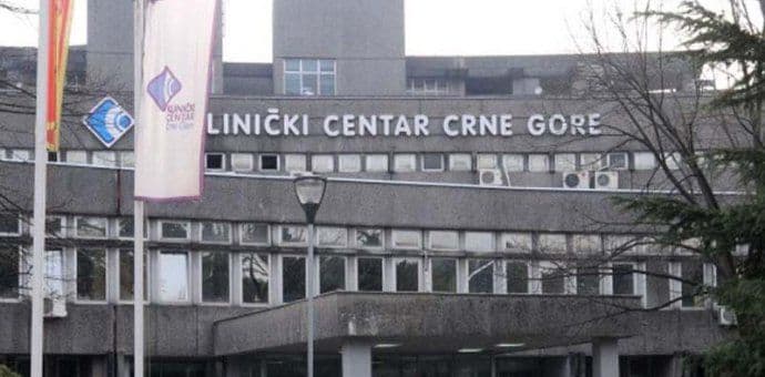 Klinički obezbijedio avio karte za jedanaestogodišnju Snežanu Zejak Klinički obezbijedio avio karte za jedanaestogodišnju Snežanu Zejak