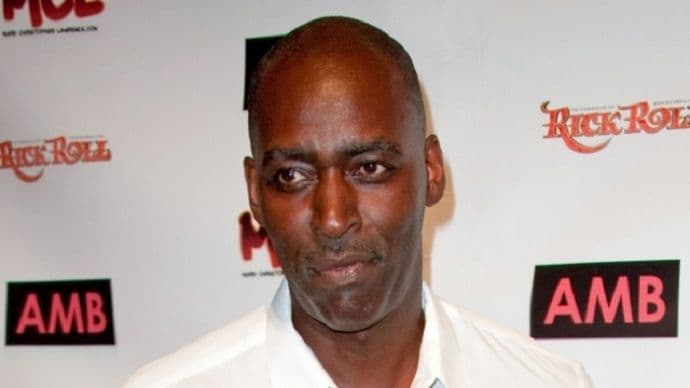 Poznati glumac osuđen na 40 godina zatvora zbog ubistva supruge Poznati glumac osuđen na 40 godina zatvora zbog ubistva supruge