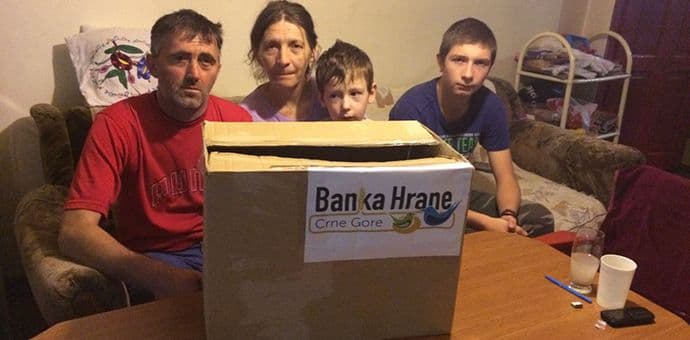 Porodici Đurović iz Pljevalja neophodna pomoć ljudi dobre volje Porodici Đurović iz Pljevalja neophodna pomoć ljudi dobre volje