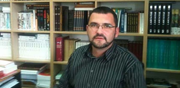 ČIRGIĆ: Taksa za nostrifikaciju akademika Rastodera ČIRGIĆ: Taksa za nostrifikaciju akademika Rastodera